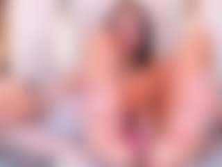 Ainoanoire's Live Sex Cam Show
