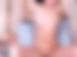 Ainoanoire's Live Sex Cam Show