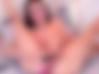 Ainoanoire's Live Sex Cam Show
