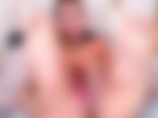 Ainoanoire's Live Sex Cam Show