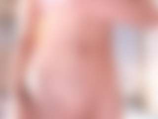 Ainoanoire's Live Sex Cam Show