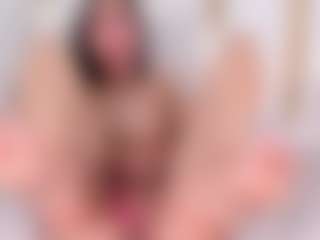 Ainoanoire's Live Sex Cam Show