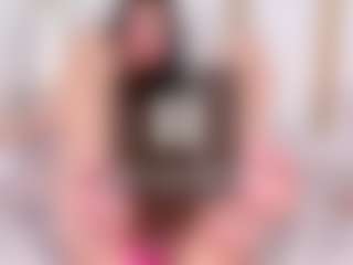 Ainoanoire's Live Sex Cam Show