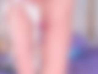 Ainoanoire's Live Sex Cam Show
