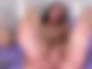 Ainoanoire's Live Sex Cam Show