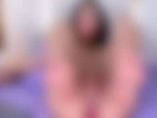 Ainoanoire's Live Sex Cam Show