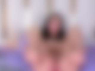Ainoanoire's Live Sex Cam Show