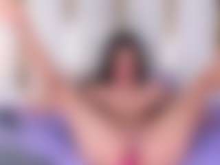 Ainoanoire's Live Sex Cam Show