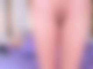 Ainoanoire's Live Sex Cam Show