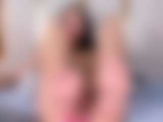 Ainoanoire's Live Sex Cam Show