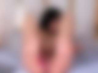 Ainoanoire's Live Sex Cam Show