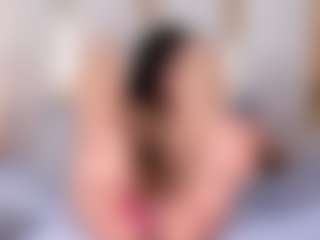 Ainoanoire's Live Sex Cam Show