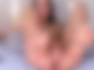 Ainoanoire's Live Sex Cam Show