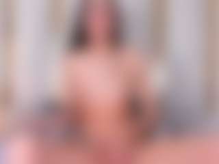 Live cam show with Ainoanoire - Fingering on Camsoda