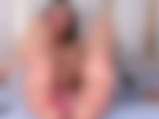 Ainoanoire's Live Sex Cam Show