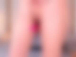 Ainoanoire's Live Sex Cam Show