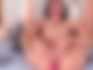 Ainoanoire's Live Sex Cam Show