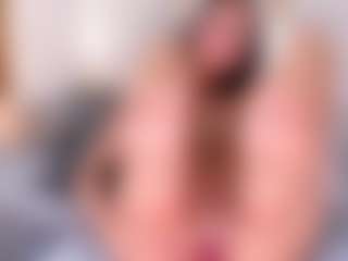 Ainoanoire's Live Sex Cam Show