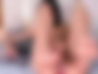 Ainoanoire's Live Sex Cam Show