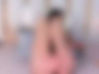 Ainoanoire's Live Sex Cam Show