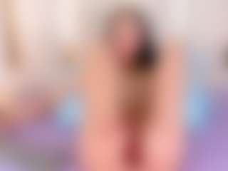 Ainoanoire's Live Sex Cam Show