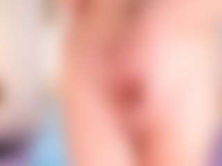 Live cam show with Ainoanoire - Twerk on Cam Slut