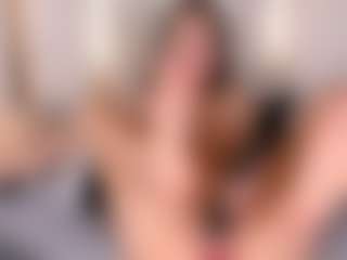Ainoanoire's Live Sex Cam Show