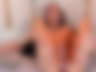 Ainoanoire's Live Sex Cam Show