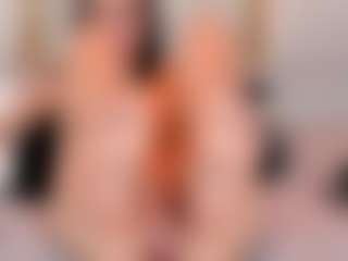 Ainoanoire's Live Sex Cam Show