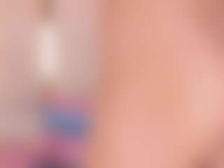Ainoanoire's Live Sex Cam Show
