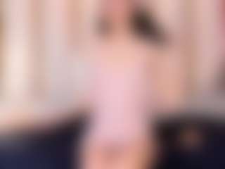 Ainoanoire's Live Sex Cam Show