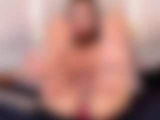Ainoanoire's Live Sex Cam Show