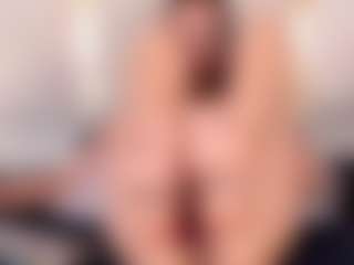 Ainoanoire's Live Sex Cam Show