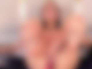 Ainoanoire's Live Sex Cam Show