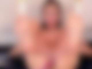 Ainoanoire's Live Sex Cam Show