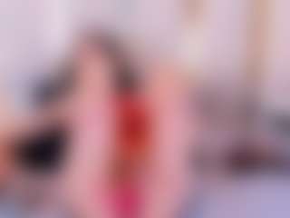 Live cam show with Ainoanoire - Fetish Latina on Milfs Live