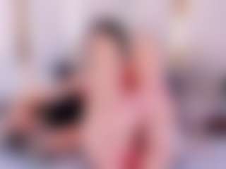 Ainoanoire's Live Sex Cam Show