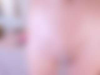 Ainoanoire's Live Sex Cam Show