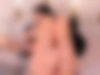 Ainoanoire's Live Sex Cam Show
