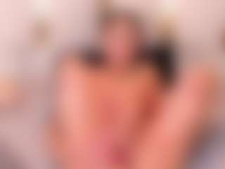 Ainoanoire's Live Sex Cam Show