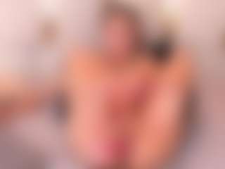 Ainoanoire's Live Sex Cam Show