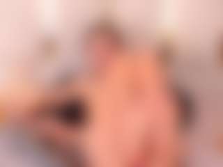 Ainoanoire's Live Sex Cam Show