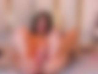 Ainoanoire's Live Sex Cam Show