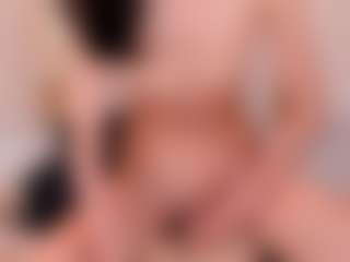Ainoanoire's Live Sex Cam Show