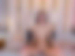 Ainoanoire's Live Sex Cam Show