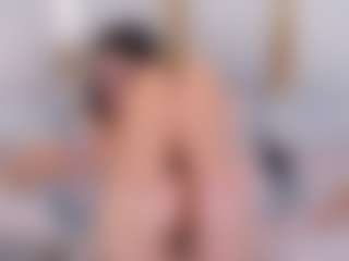 Ainoanoire's Live Sex Cam Show