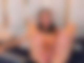 Ainoanoire's Live Sex Cam Show