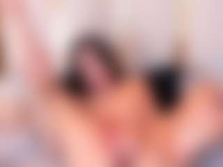 Ainoanoire's Live Sex Cam Show