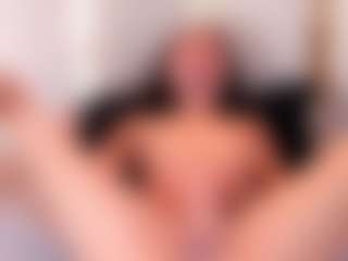 Ainoanoire's Live Sex Cam Show