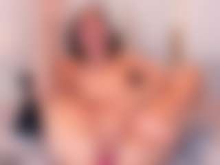 Ainoanoire's Live Sex Cam Show